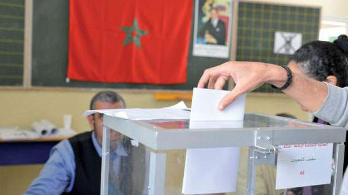 توريث انتخابي يسبق استحقاقات 2026.. معزولون يدفعون بأقاربهم لاقتناص التزكيات بضواحي البيضاء