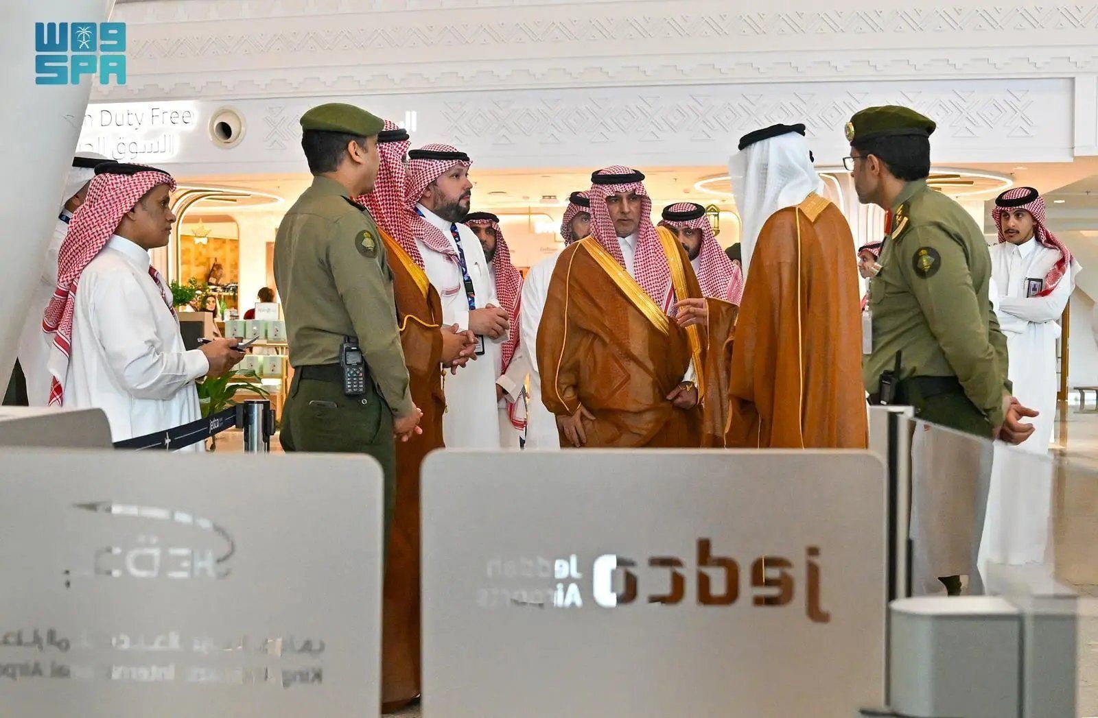 رئيس سدايا يطّلع على التجربة الرقمية بمطار الملك عبدالعزيز الدولي