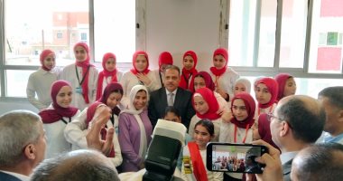 أنا بحبك يا بلادى.. مدرسة شهداء بحر البقر تحيى ذكرى العدوان الغاشم