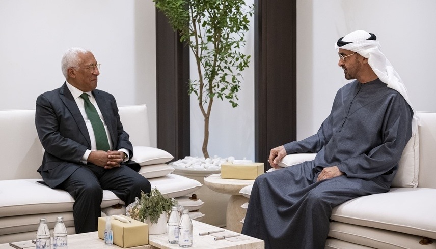 محمد بن زايد ورئيس المجلس الأوروبي يبحثان بأبوظبي تداعيات المستجدات بالمنطقة