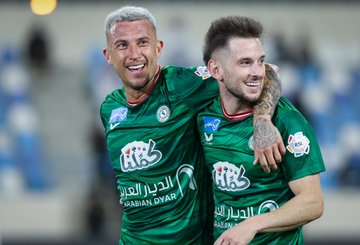 الاتفاق يعمق جراح الأخدود بثلاثية