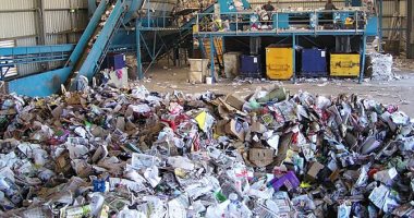 قانون إدارة المخلفات يلزم المصانع بخطة للتعامل مع المخلفات الصناعية