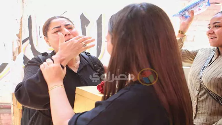 بالصور.. الابتسامة تعود لطلاب الثانوية العامة بعد امتحان الإنجليزي