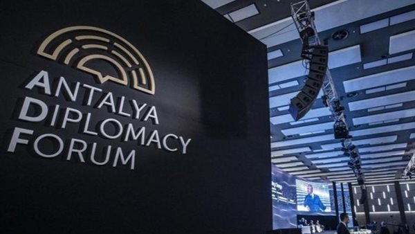 يجمع 150 دولة، منتدى أنطاليا حائر بين وساطات التهدئة وأمن مضيق هرمز وإصلاح النظام الدولي