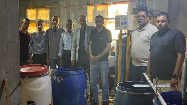 ضبط مصنع مستحضرات تجميل داخل مزرعة دواجن بكفر الزيات والتحفظ على 14 ألف عبوة| صور