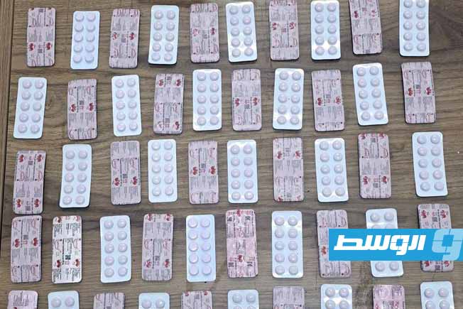 الإطاحة بمروج أقراص مخدرة في درنة