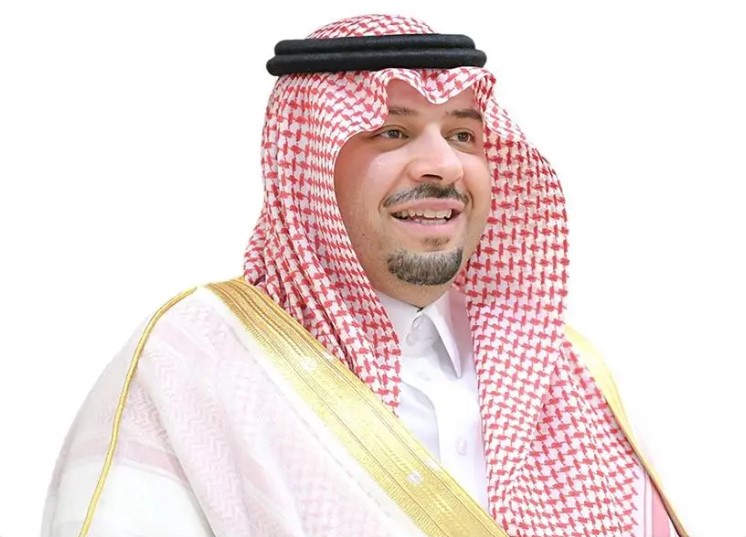 أمير منطقة الحدود الشمالية يرفع التهنئة للقيادة بمناسبة عيد الفطر