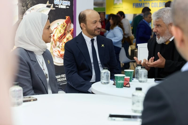 أكثر من ٣٠ مليون ريال عُماني.. قيمة الصفقات التجارية للشركات العمانية في معرض المأكولات البحرية ببرشلونة