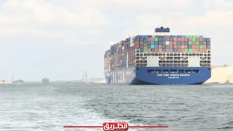 رئيس هيئة قناة السويس: حركة الملاحة منتظمة من الاتجاهين