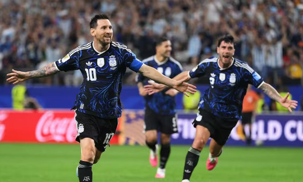 تأهل الأرجنتين والنمسا والجزائر إلى دور الـ32 من كأس العالم لكرة القدم