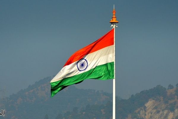 الهند تدعو رعاياها إلى مغادرة إيران وتحثهم على توخي الحذر