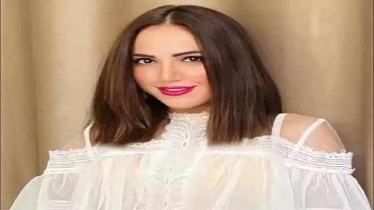 بالصور.. إيمي طلعت زكريا في حفل زفاف نجل إدوارد