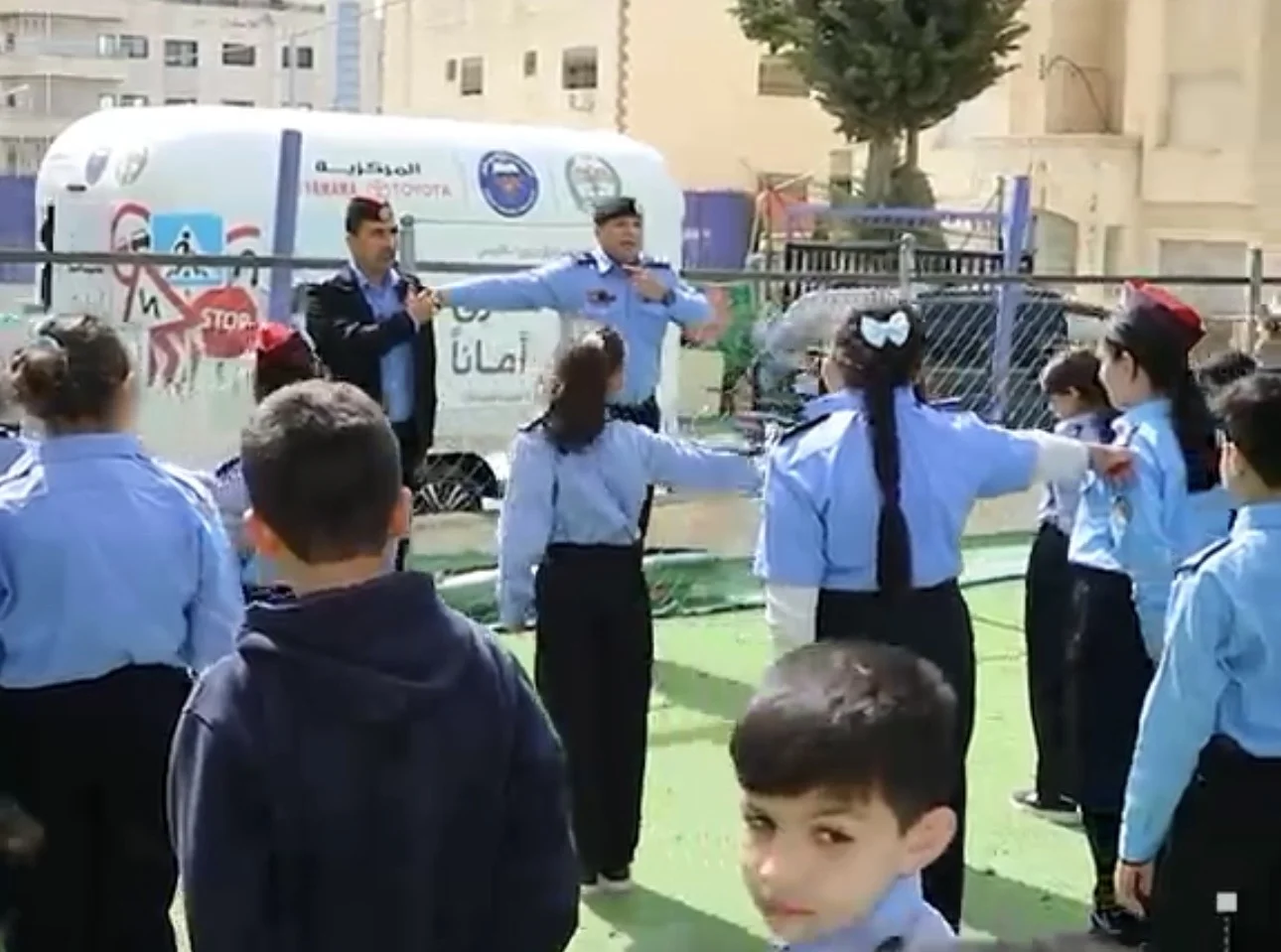 اطلاق الدورة الثانية من “الشرطي الصغير” في عدد من مدارس المملكة