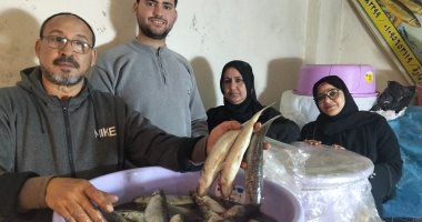 مع بدء احتفالات شم النسيم.. اعرف كيف تختار الفسيخ السليم