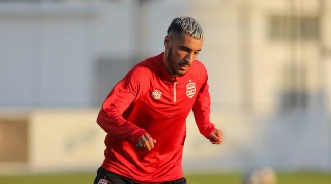 بلال آيت مالك يتلقى عرضًا للرحيل إلى الدوري الليبي