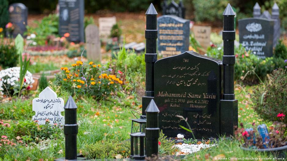 تعديل قانوني يمنح مسلمي ألمانيا أول مقبرة تحت إدارتهم
