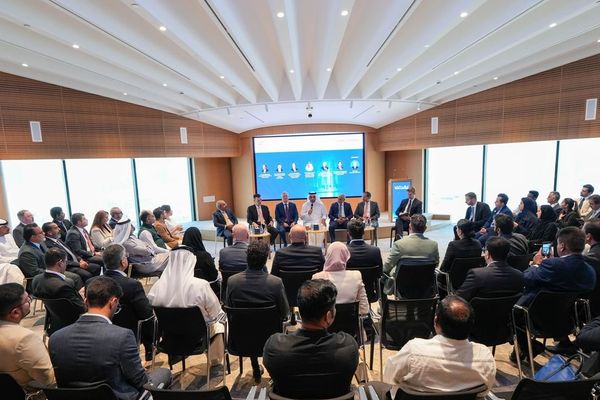 غرف تجارة دبي تنظم حوارا مفتوحاً مع 82 من ممثلي القطاع الخاص لدعم المرونة المالية للشركات
