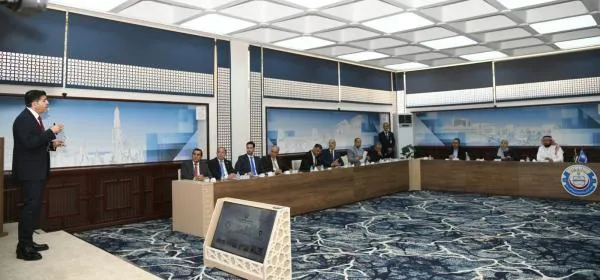 "التربية النيابية" تشيد بإنجازات جامعة العلوم والتكنولوجيا وبرامجها