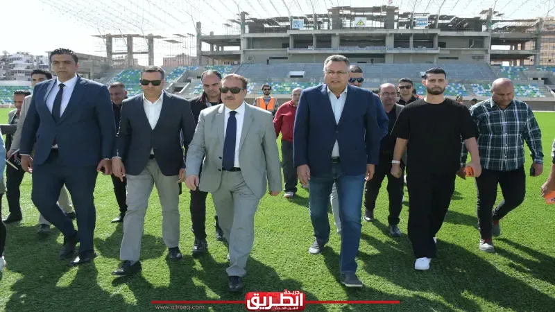 محافظ بورسعيد يتفقد سير العمل باستاد النادي المصري ويوجه بتكثيف الجهود