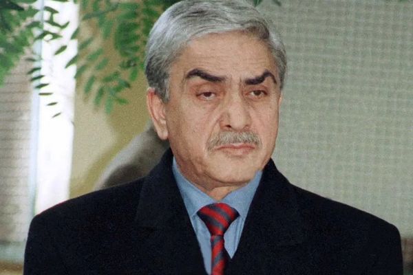 وفاة الرئيس الجزائري الأسبق اليامين زروال