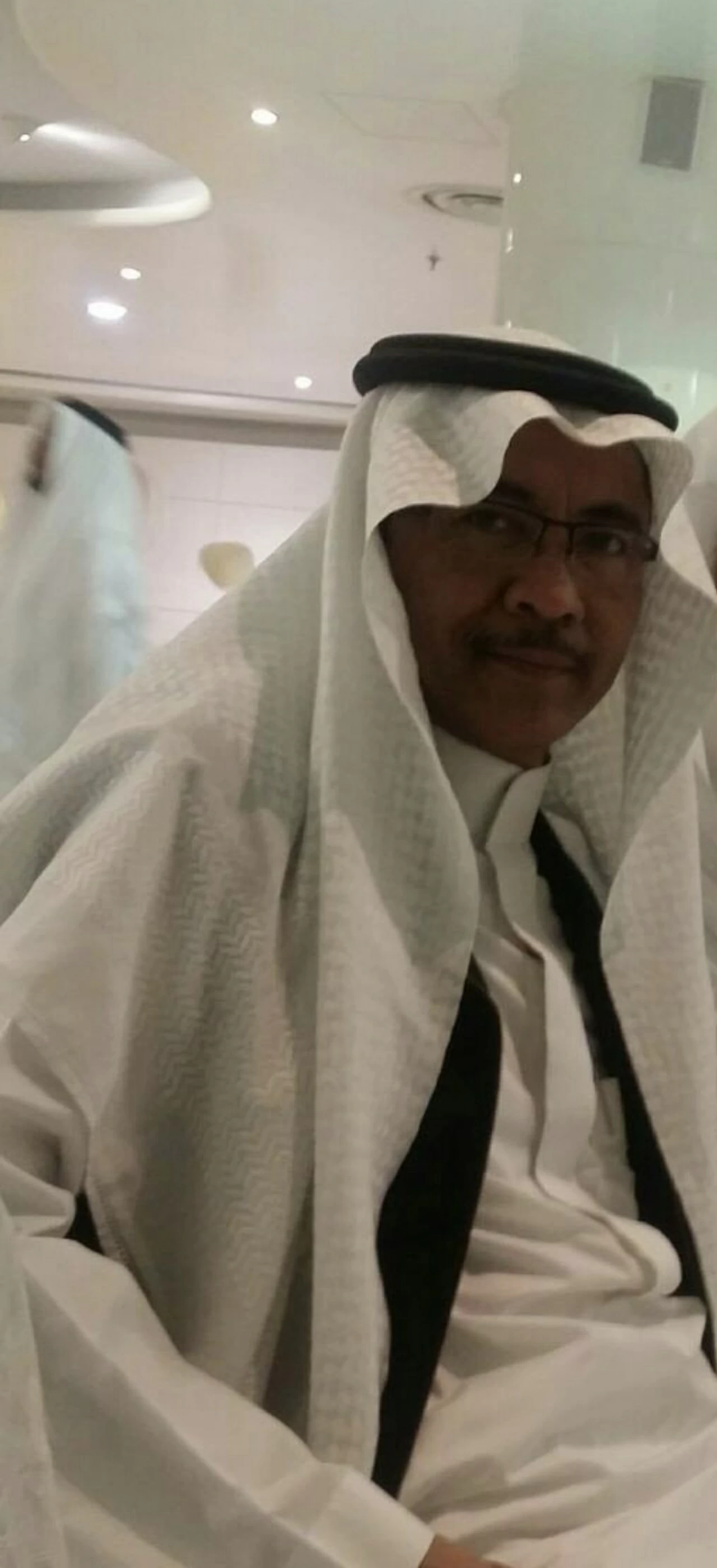 وفاة جمال برهان.. برّ بالأم ووفاءٌ يخلّده الراحلون