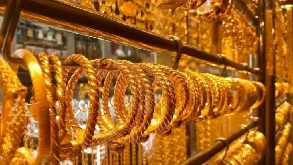 تراجع أسعار الذهب في مصر اليوم وعيار 21 يفقد 90 جنيهًا