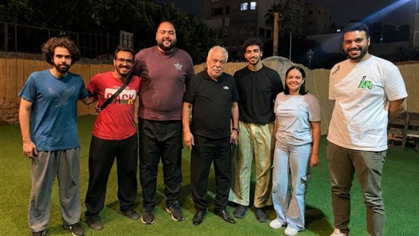 أشرف زكي يتدخل لحل أزمة المسرحية الممنوعة من العرض بجامعة العاصمة