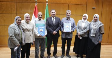 محافظ القليوبية يشهد تسليم أول عقود تقنين أراضي أملاك الدولة للمواطنين