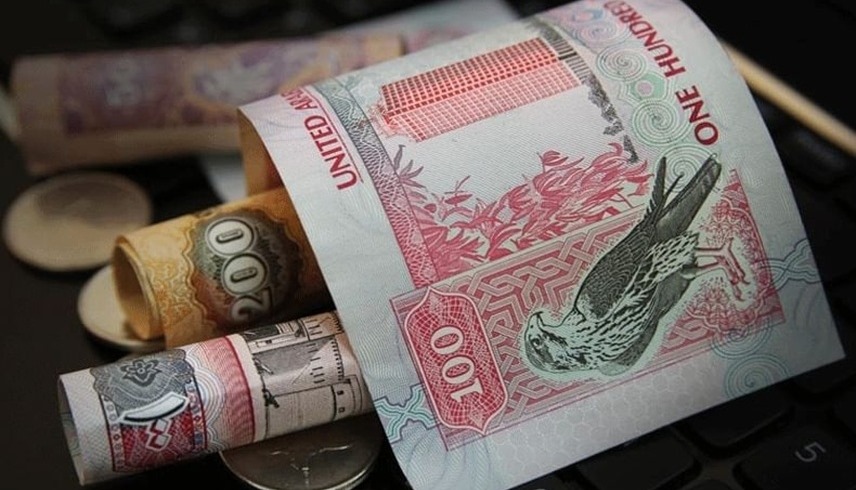 الإمارات.. تحويلات البنوك تقود زخم السيولة الإلكترونية بـ5.7 تريليون درهم خلال 4 أشهر