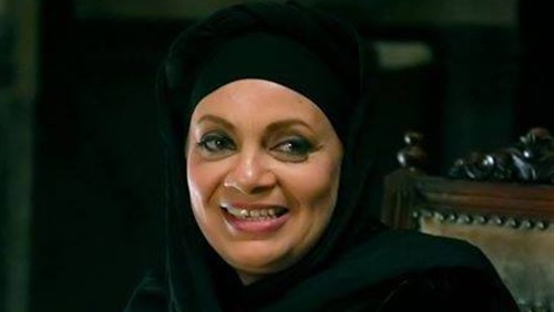 عفاف رشاد لصدى البلد: أب ولكن تجربة إنسانية تسلط الضوء على قضايا الأسرة المصرية