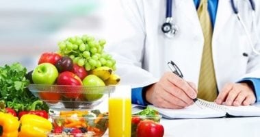 التغذية السليمة لطفل 7 سنوات.. خبراء يوضحون أهم ما يجب أن يعرفه الآباء