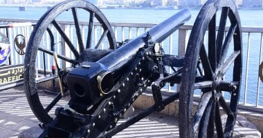 مدفع رمضان اضرب.. شاهد لحظة انطلاقه لإفطار الصائمين فى سوهاج