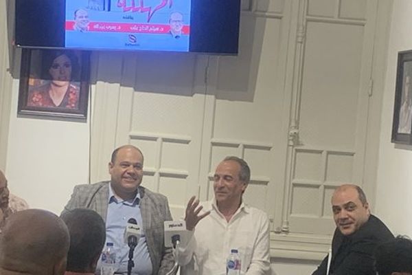 بدء مناقشة رواية"المهلكة".. المصائر الوجودية لعشرة شباب في الثورة (صور)