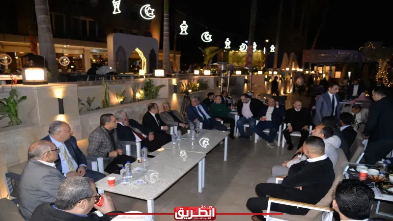 «المصرية للتنمية الزراعية والريفية» تجمع قياداتها والعاملين على مائدة إفطار رمضاني