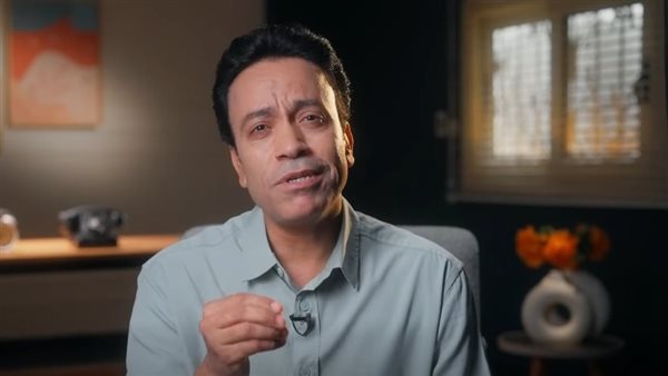 سامح حسين يروي قصة طباخ أنقذه إخلاصه في العمل من مصير مجهول