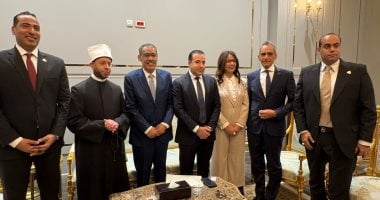 وصول 3 وزراء إلى مجلس النواب لسن تشريع ضبط استخدام الأطفال للسوشيال ميديا