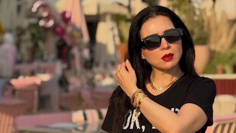 مي عز الدين تكشف تفاصيل عملية جراحية خضعت لها وتروي كواليس لقائها الأو