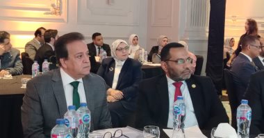 وزير الصحة: 29% من المصريين مصابين بارتفاع ضغط الدم و14% بأمراض الكلى