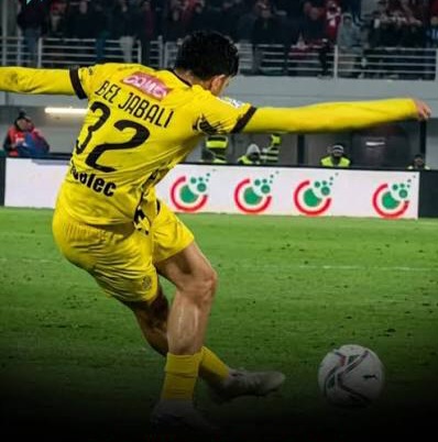 بهدف خرافي للجبالي.. المغرب الفاسي ينفرد بالصدارة عقب فوزه على الوداد