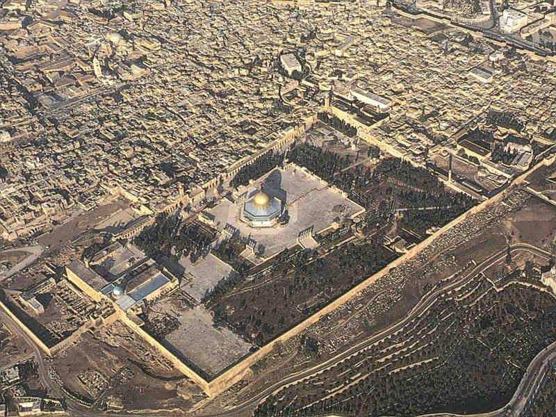 عكرمة صبري يكشف الخطر الذي يهدد المسجد الأقصى