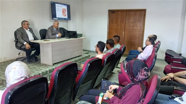 صحة سوهاج تعقد دورة تدريبية لـ30 طبيب أسنان لرفع كفاءتهم