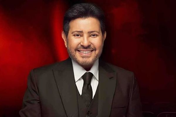 مصادر للدستور: تحسن ملحوظ في الحالة الصحية للفنان هاني شاكر