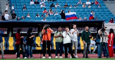 مباراة مصر وروسيا.. فريق السفارة الروسية يدعم منتخب بلاده قبل ودية اليوم