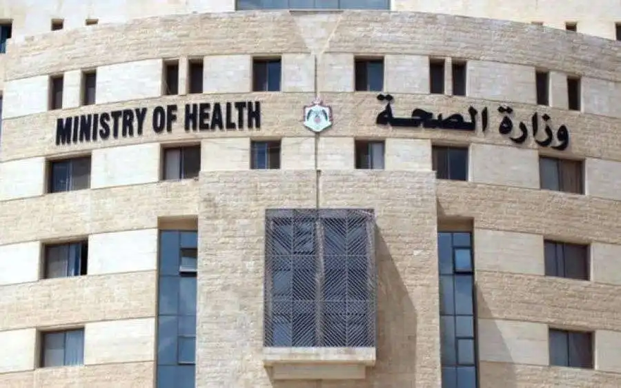 إجراءات جديدة لمكافحة التدخين: منع عرض منتجات التبغ في الأسواق
