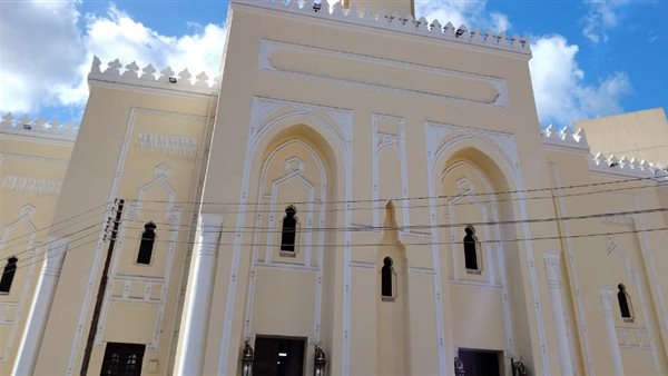 الأوقاف توضح حقيقة صور زخارف مدخل المسجد العباسي بشبين الكوم (صور)