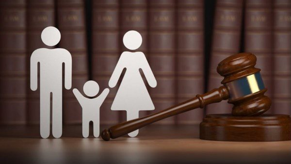 قانون الأحوال الشخصية على طاولة الأحزاب.. 4 قضايا تهم ملايين الأسر منها النفقة والحضانة