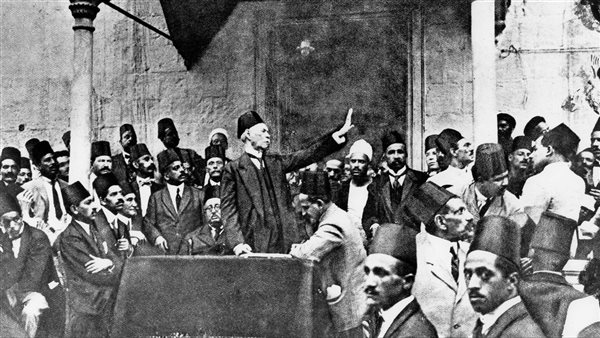 من الرمزية إلى المباشرة، كيف تصدت الأغاني للاستعمار والفساد ودورها في ثورة 1919