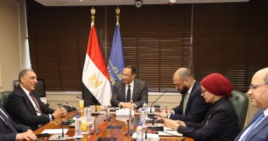 وزير الاتصالات: نعمل على تهيئة بيئة استثمارية جاذبة تحفز المستثمرين