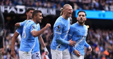 عمر مرموش احتياطيا فى مباراة مان سيتى ضد أستون فيلا بالدورى الإنجليزى