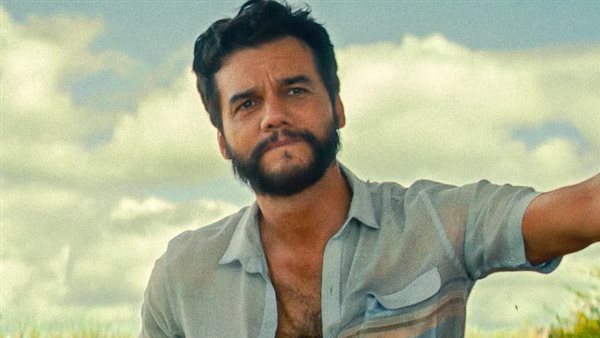 بدور شرير، واجنر مورا يقترب من بطولة فيلم "أوشن" الجديد